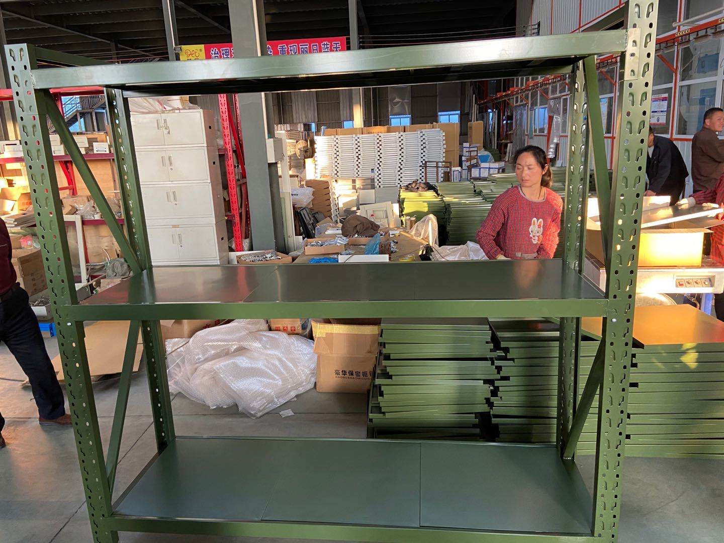 貨架2.jpg