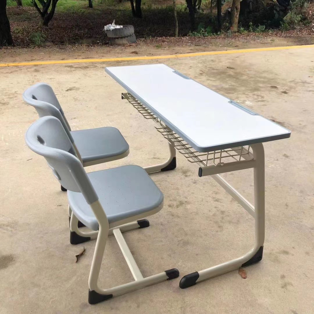 雙人課桌椅.jpg